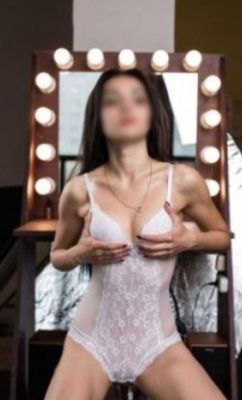 Ольга — шлюха по вызову, от 3000 руб. в час